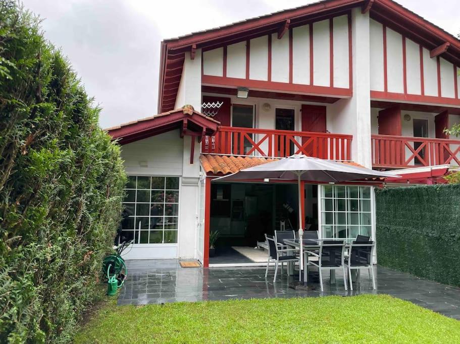 فيلا Casa Romantica En Hendaya المظهر الخارجي الصورة